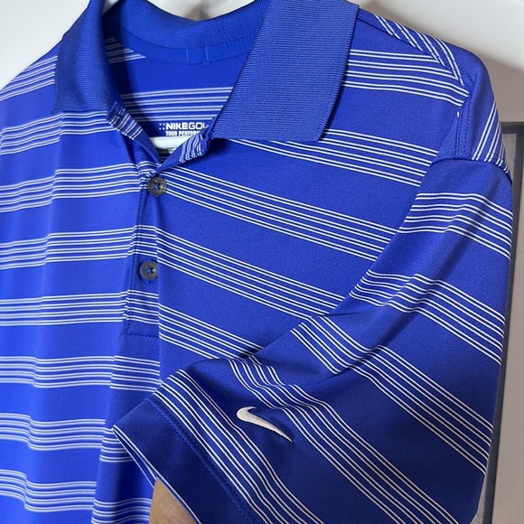 Used men’s Nike golf shirt - Picture 3 of 4